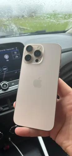 Vendo iPhone 16 Pro Max 256