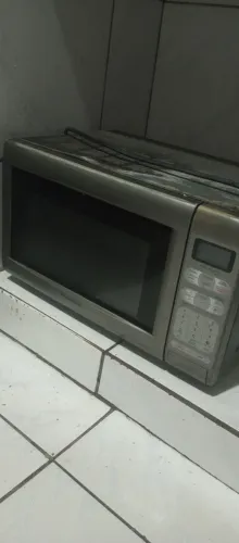 Com defeito microondas leia a descrição do anúncio 