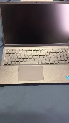 Notebook Dell i3  Ssd 8 Ram- NOVO