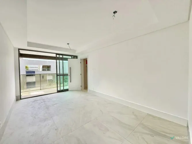 Apartamento de 3 quartos, à venda, no Serra