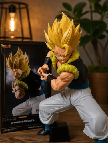 Disponível Banpresto Grandista Gogeta