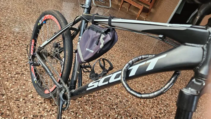 Bicicleta scott scale 60 aro 26 1x9