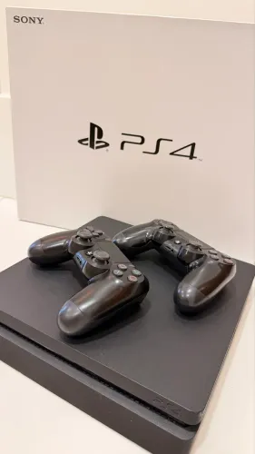 PlayStation 4 slim 1TB 