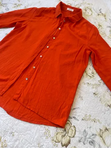 Camisa laranja