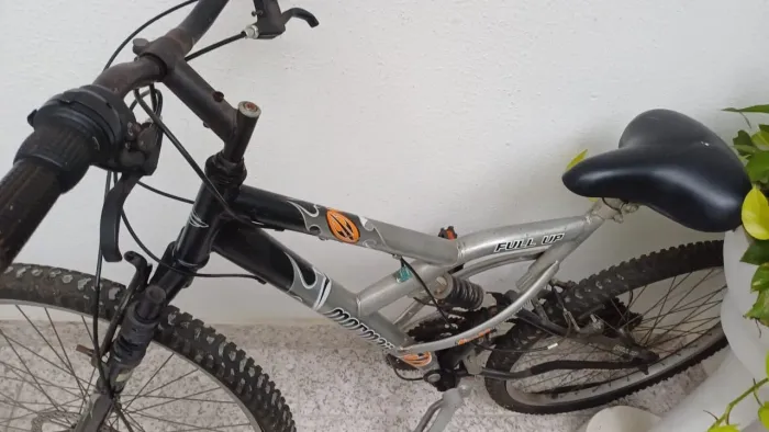 Vende-se bicicleta aro 26 Mormai 