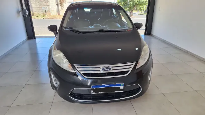 Ford Fiesta Sedan SE 1.6 16V Flex 4P 2012