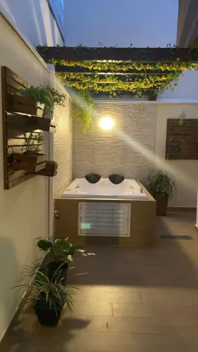 Casa de condomínio para venda tem 140 metros quadrados com 3 quartos
