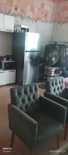 Vendo casa com um cômodo banheiro dentro medindo 4.0 x 4.5 banheiro 1,80x 2.0 lote 8x40 4