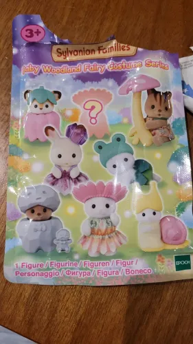 Sylvanian blindbox woodland fairy gato de leite bebê
