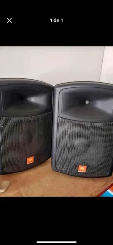 Caixas Ativas JBL Falante de 15 para shows e Igrejas