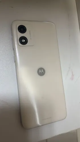 Motorola E13
