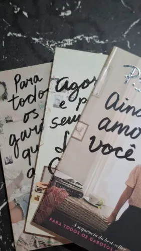 Livro Trilogia Para todos os garotos que já amei (três livros) Semi novos