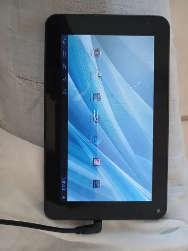 Tablet TECTOY. Bom para retirar peças