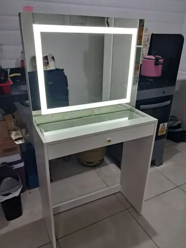 Penteadeira Camarim de Led 100% MDF produto novo de Fábrica