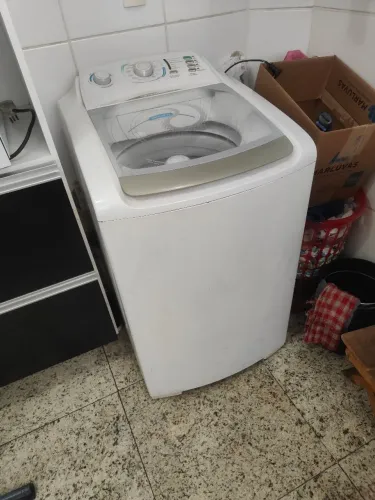 Máquina de lavar eletrolux