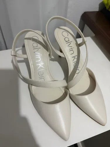 Scarpin Calvin Klein