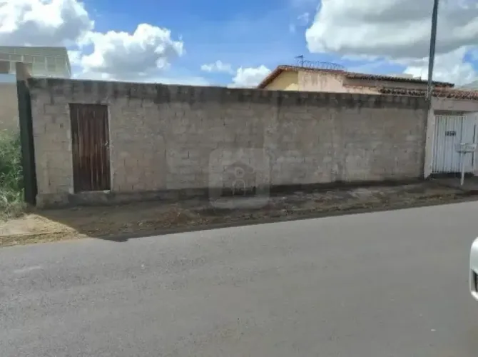 Terreno para venda no bairro Jardim Ozanan.