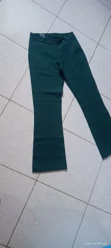 Calça social nunca usada 