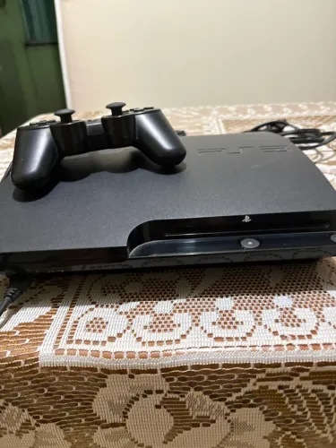 Console + controle PlayStation 3 Slim