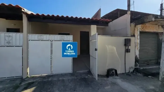 CASAS NOVA À VENDA DOIS QUARTOS- BAIRRO ANTONINA
