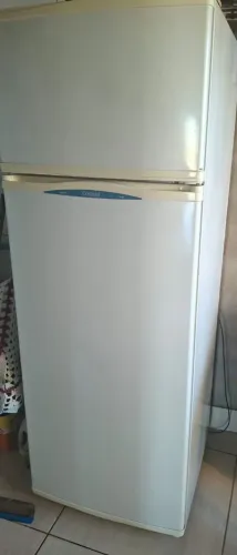 Geladeira sem defeitos