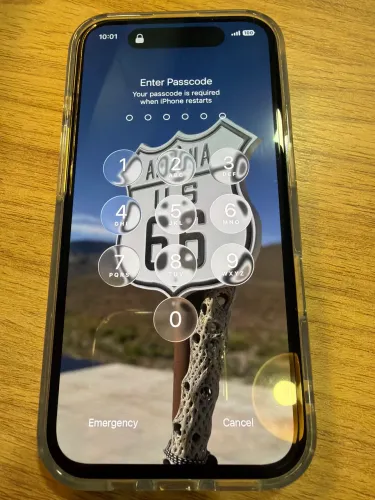 iPhone 16 Apple (128GB) Preto, Tela de 6,1", 5G e Câmera de 48MP