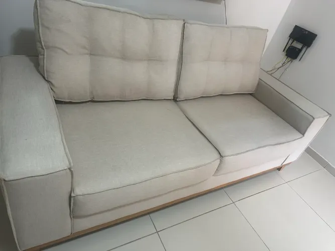 Sofá semi novo