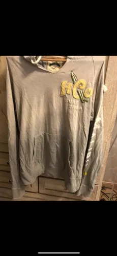 HOLLISTER 