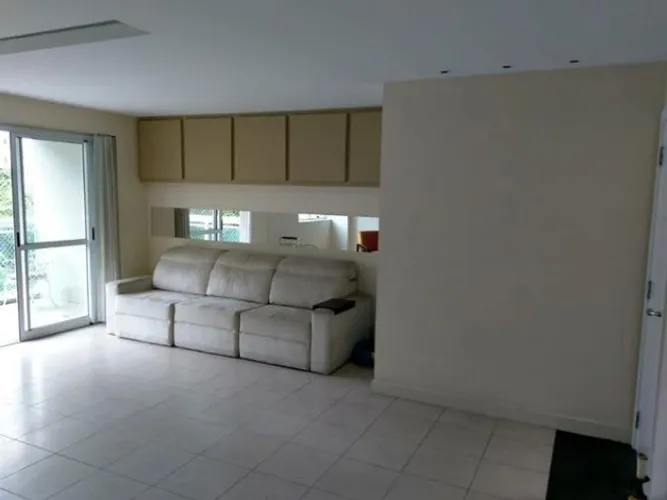 Apartamento com 168m² e 4 quartos (sendo 2 suítes) em Icaraí - Niterói - RJ