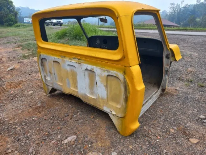 Cabine C10 C14 C15 Gabine C10 C14 C15 Cabine C-10 Gabine C-10