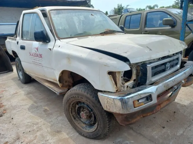 Sucata Hilux 2.8 Ano 1998 Peças Hilux 2.8 1998 Para Venda de Peças Hilux 1998