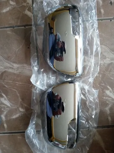 Capa retrovisor Hilux cromado