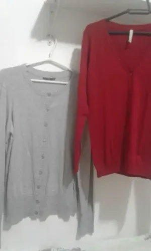 Kit com 2 Cardigans Tamanho M em excelente estado!!!!