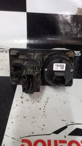 Chave De Luz Botão Porta Malas Fusion 2010/2013 /6e5t13d061