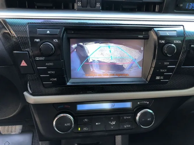 Multimidia Toyota Corolla 2.0 2015