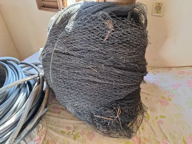 Tela de cobertura de tanque de peixes
