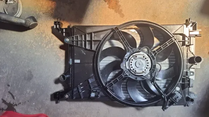 Radiador Condensador Compl Gm Onix Spin Cobalt Prisma Manual 2013 A 2016 