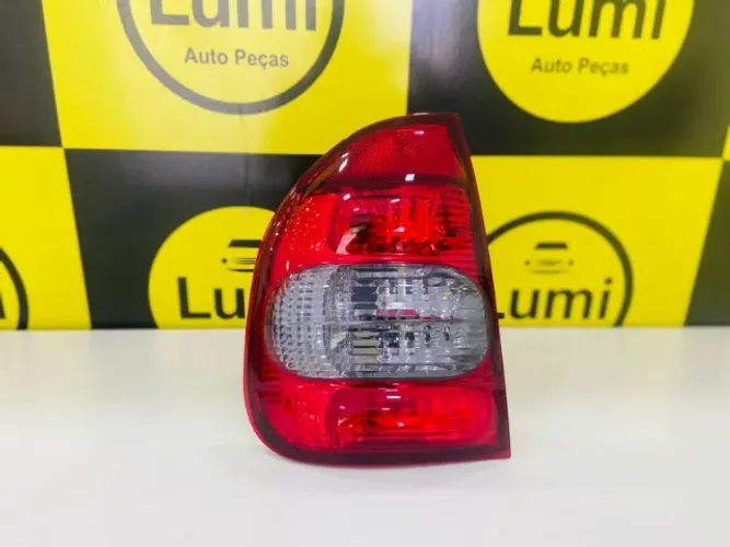 Lanterna traseiro Corsa Classic 1996 a 2009 - Nova!!