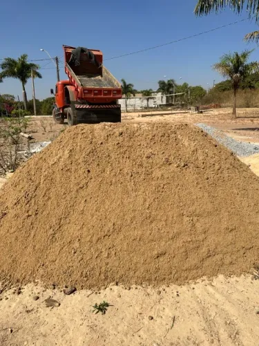 AREIA LAVADA