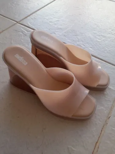 Melissa Darling tam 37