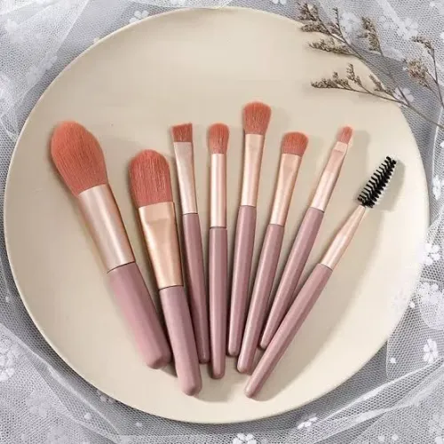 Kit com 8 mini Pincéis de Maquiagem 