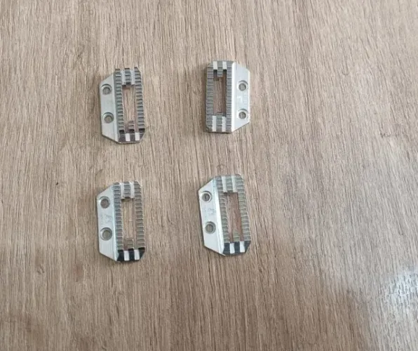 Dente Puxador Serrilhado De 4 Carreiras Para Maquinas Reta Industriais