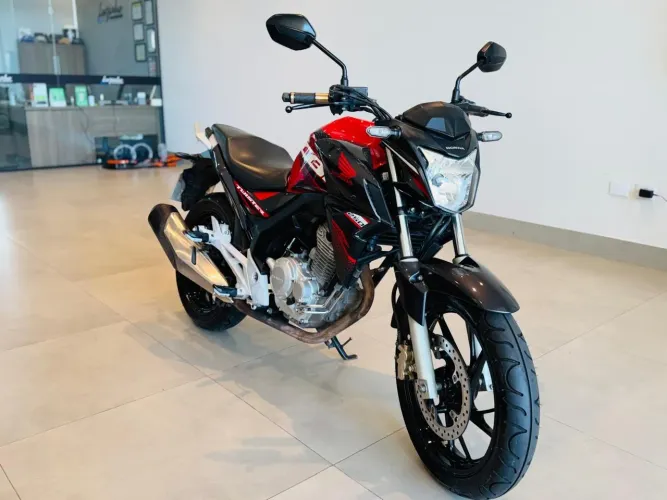 Honda CB 250 TWISTER/FLEXONE