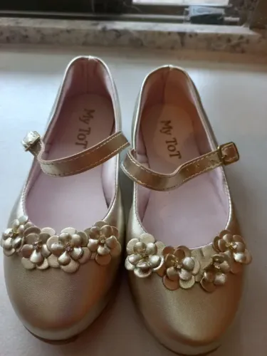 Sapatilhas My Tot com Flores Douradas tamanho 28- Tamanho 24