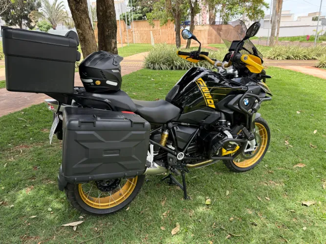 GS 1250 50 ANOS C/ TODOS ACESSÓRIOS