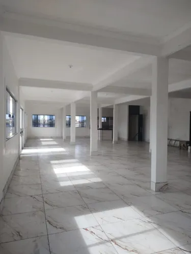 A.Moura Gestor Imobiliario Aluga Ponto Comercial com 200m2 na Cidade Nova VI