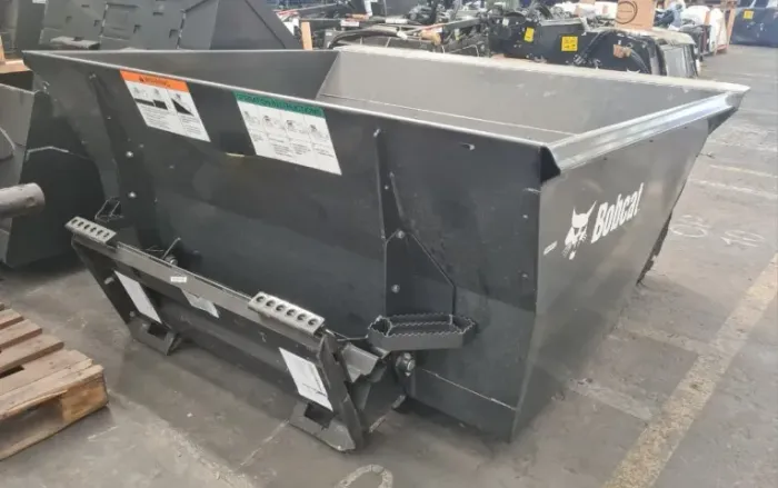 Implemento Dumper Marca Bobcat Novo