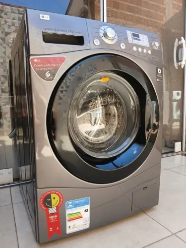 Lava e seca LG 10kg 