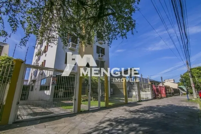 Apartamento residencial com 3 dormitórios e 02 vagas em condomínio à venda no bairro Crist