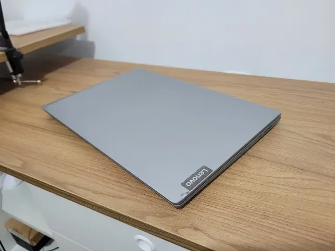 Notebook Lenovo Ideapad 4GB de RAM DDR4 e SSD 128GB de Armazenamento com Windows 11
